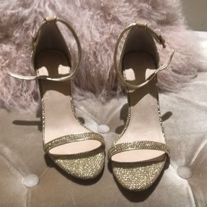 Never worn Raye gold heels
